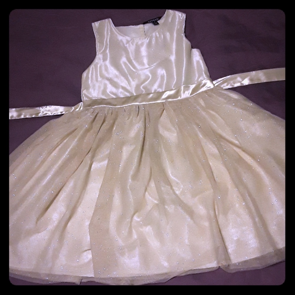 Child dress
